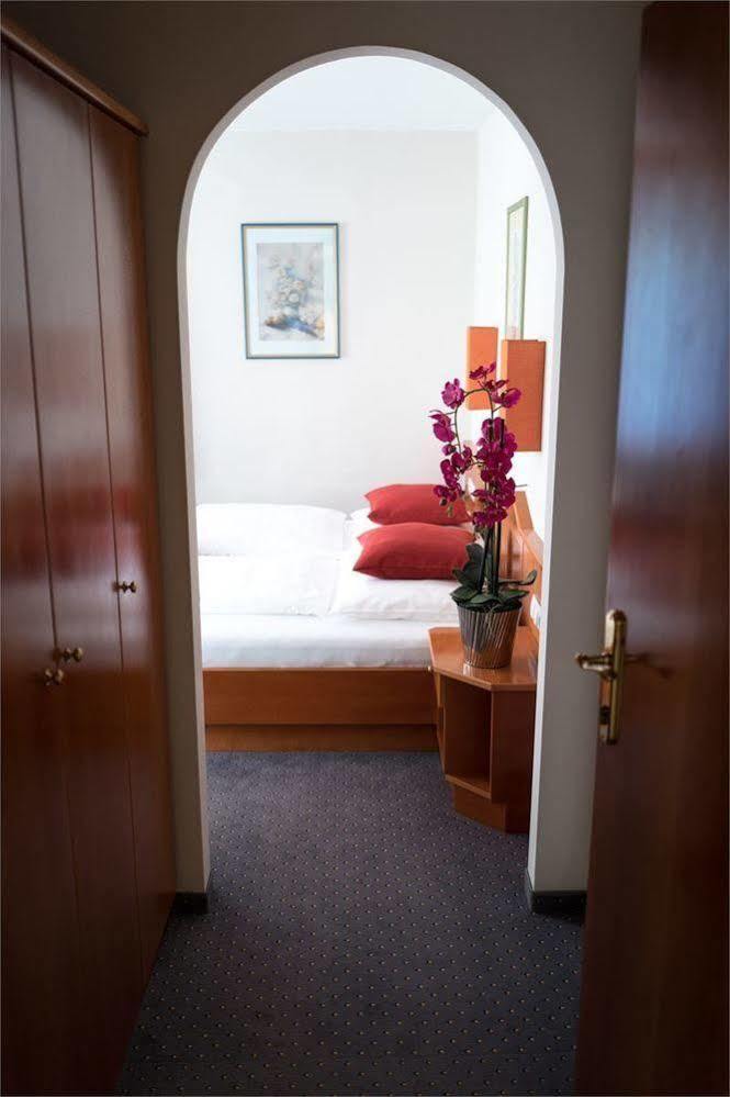 Doktorschlossl Hotel Salisburgo Esterno foto