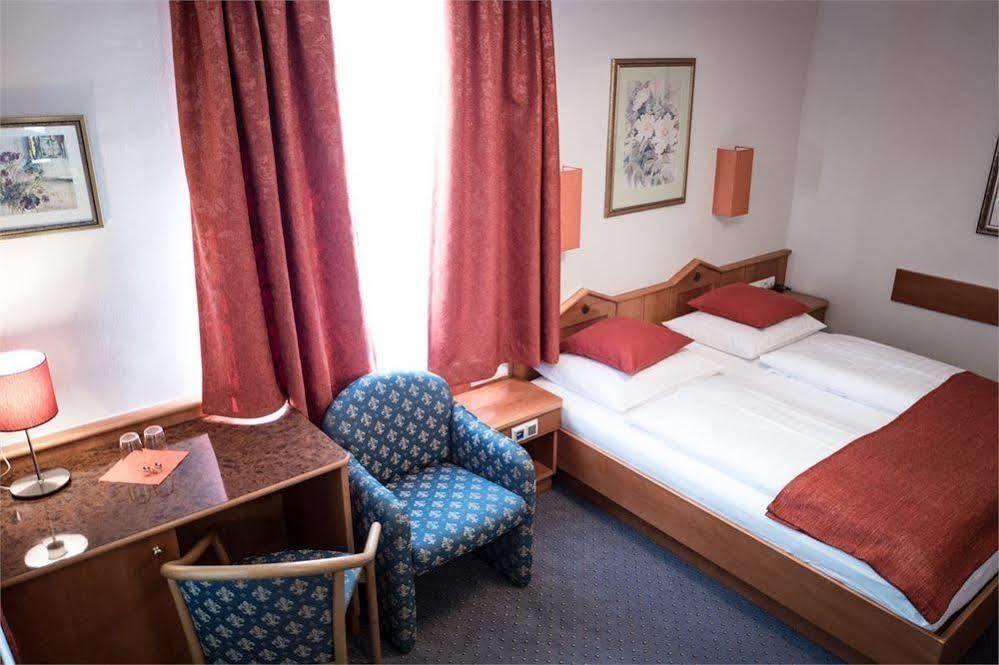 Doktorschlossl Hotel Salisburgo Esterno foto